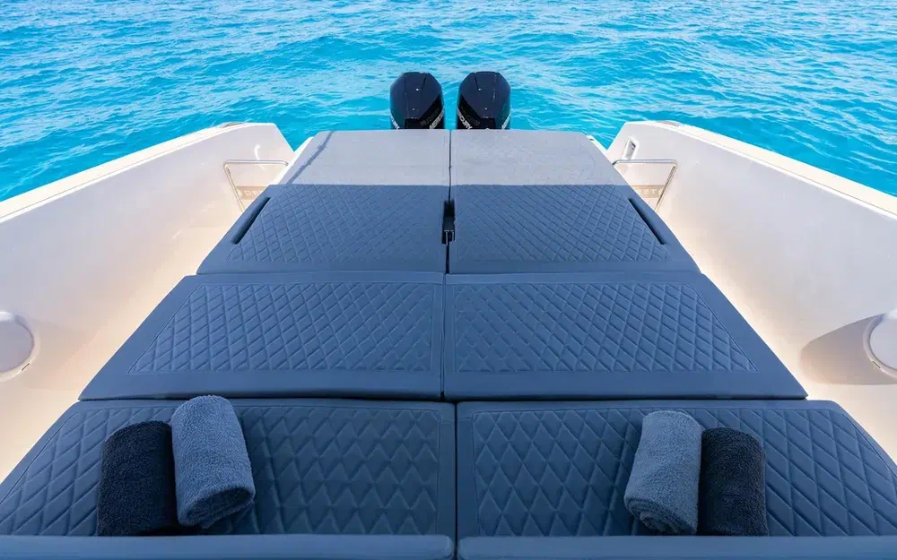 slider 11 Tesoro Yachts T38