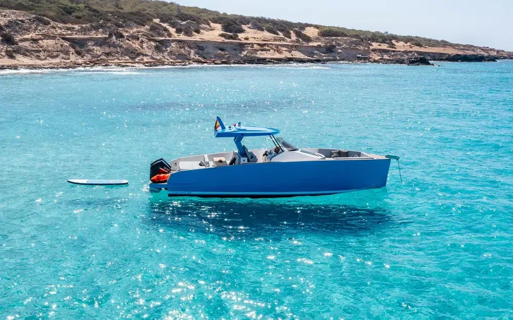 slider 0 Tesoro Yachts T38