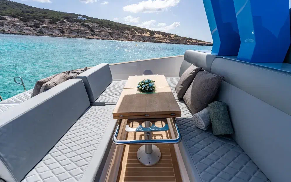 slider 2 Tesoro Yachts T38