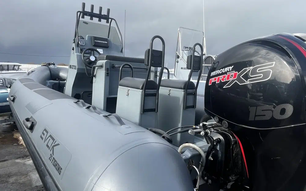 slider 0 Evok Marine Evok 21 Fishing