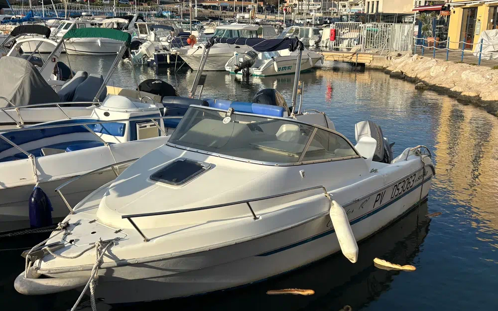 slider 0 Sessa Marine Oyster 18