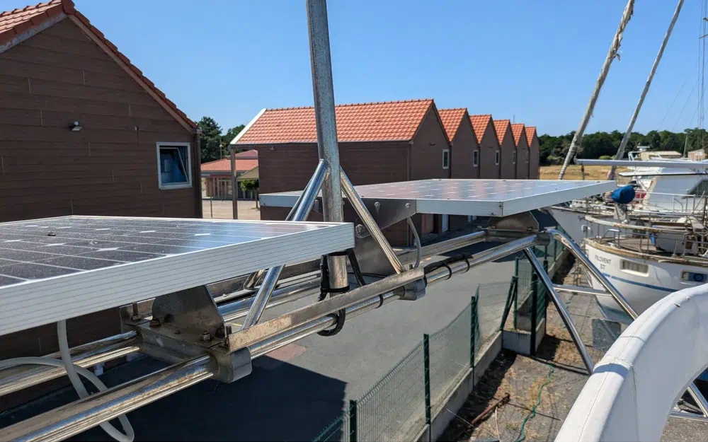 slider 10 Beneteau Oceanis 37