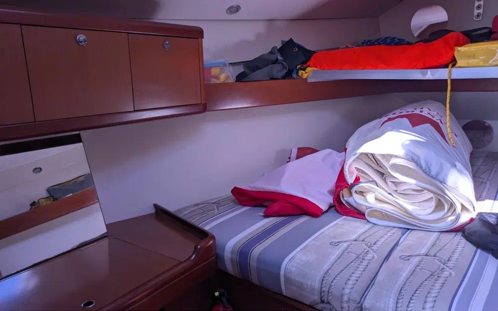 slider 20 Beneteau Oceanis 37