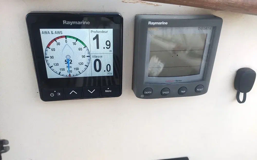 slider 17 Jeanneau Sun Shine 36