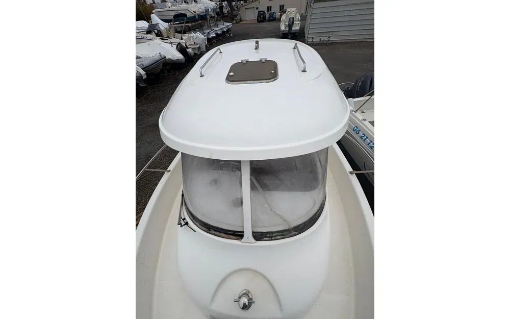 slider 1 Quicksilver 640 Pilothouse
