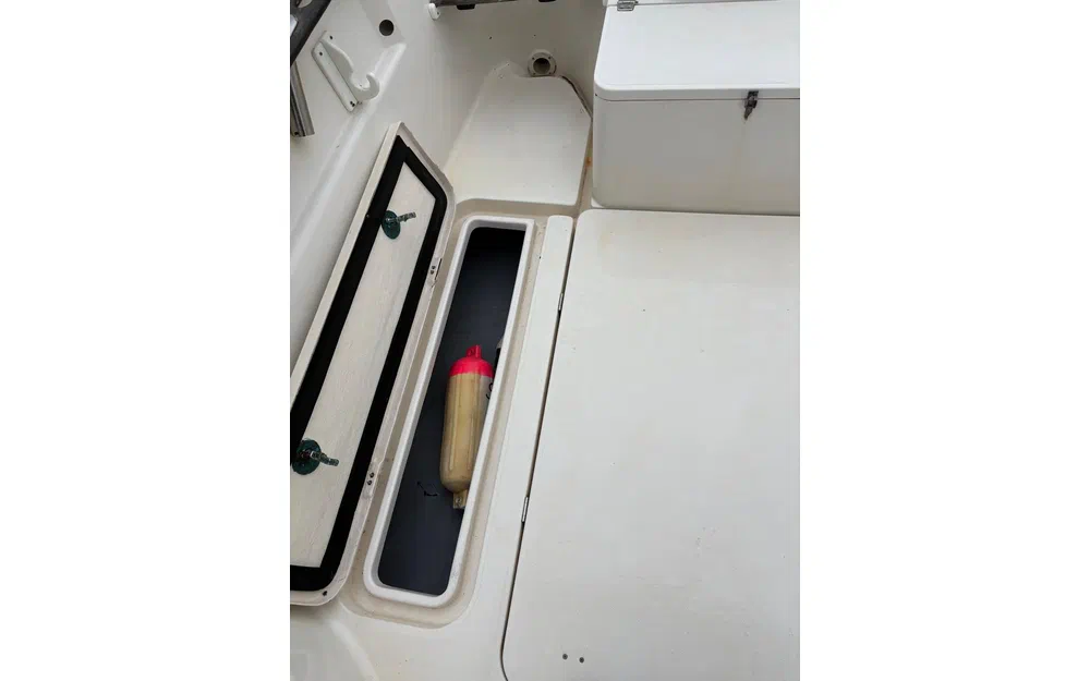 slider 7 Quicksilver 640 Pilothouse