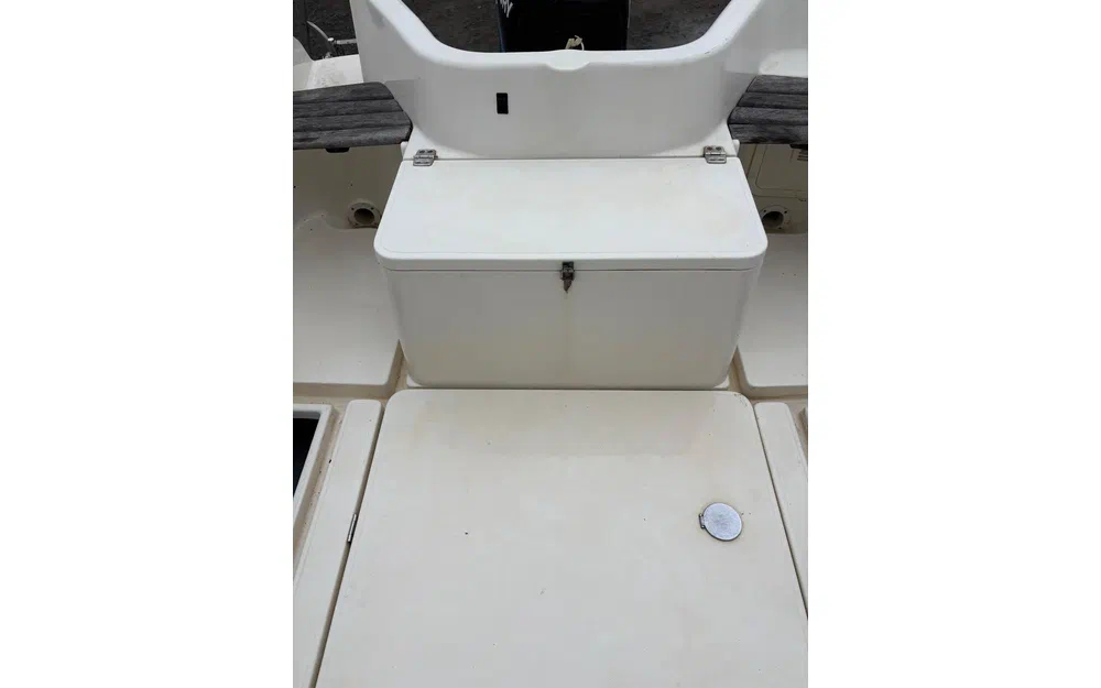 slider 9 Quicksilver 640 Pilothouse