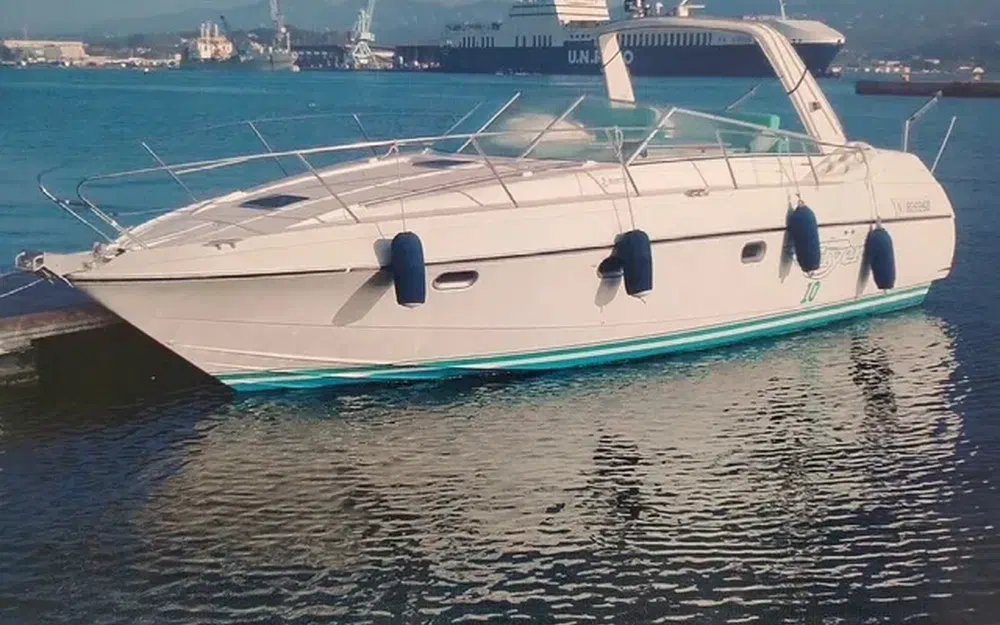 slider 0 Beneteau Flyer 10 Grand Prix