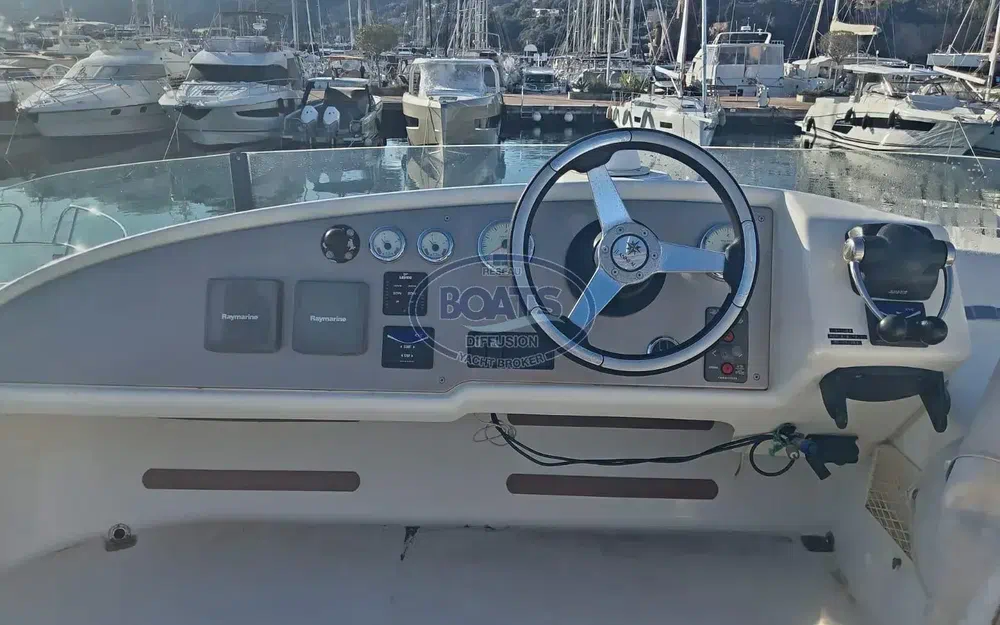 slider 6 Jeanneau Leader 36