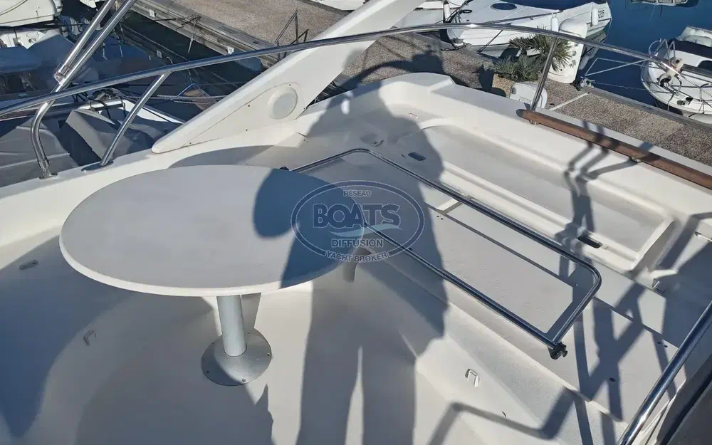 slider 8 Jeanneau Leader 36