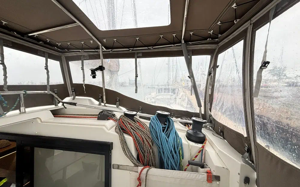 slider 6 Fountaine Pajot Astrea 42