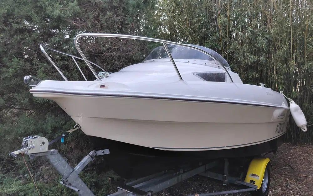 slider 5 Quicksilver 470 Cruiser