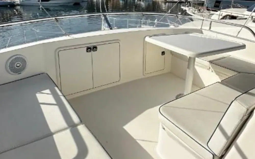 slider 6 Riviera 43 Fly