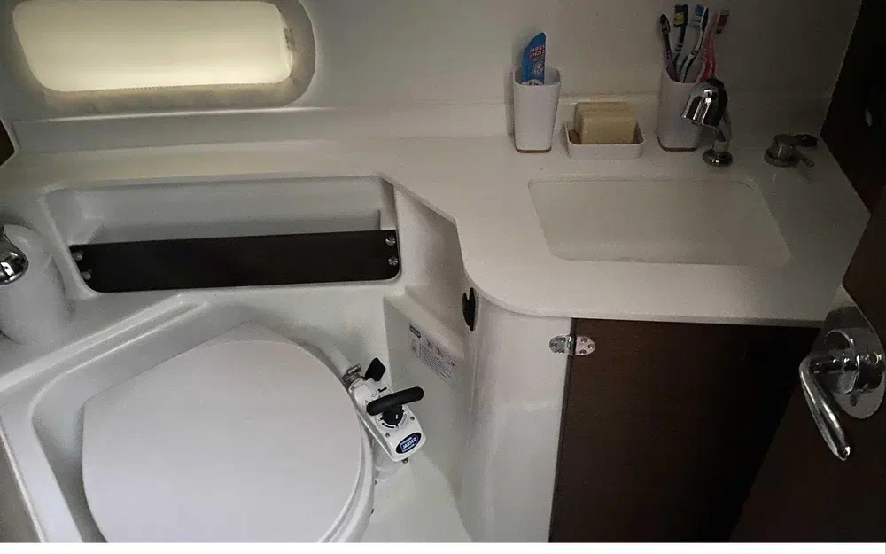 slider 5 Beneteau Antares 9 OB