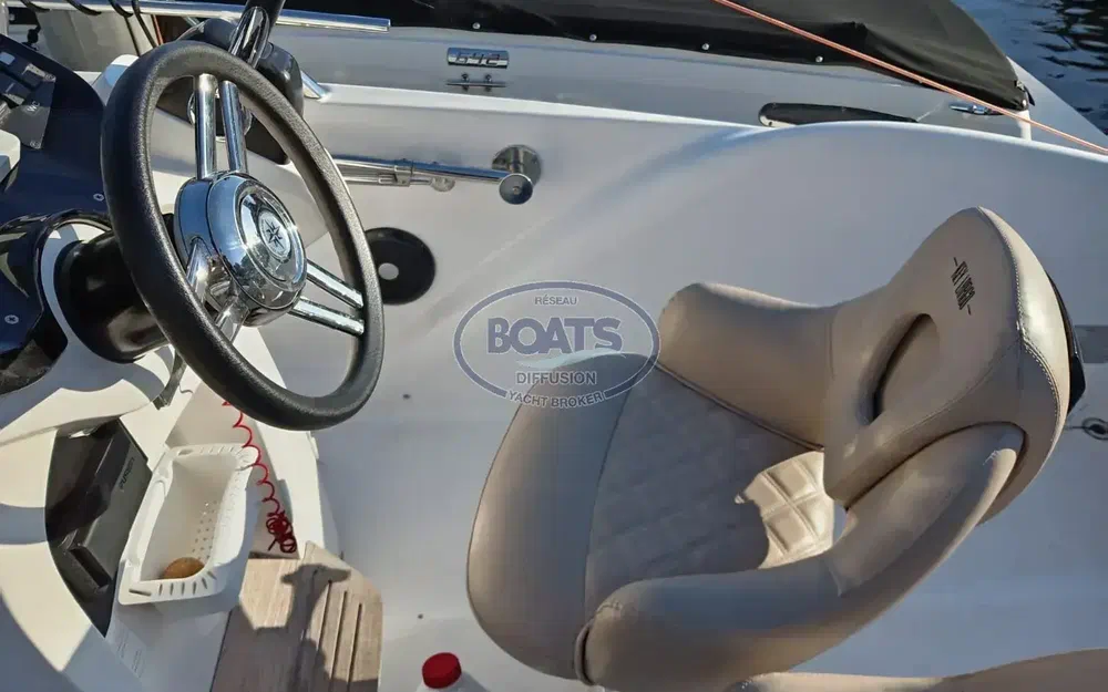 slider 5 Sessa Marine Key Largo 24