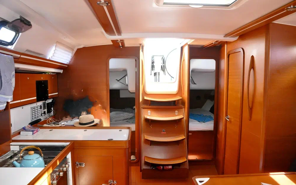 slider 11 Dufour 445