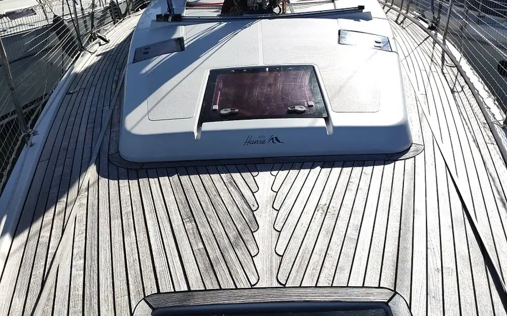slider 26 Hanse 415