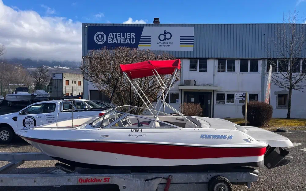 slider 0 Four Winns H180 LE