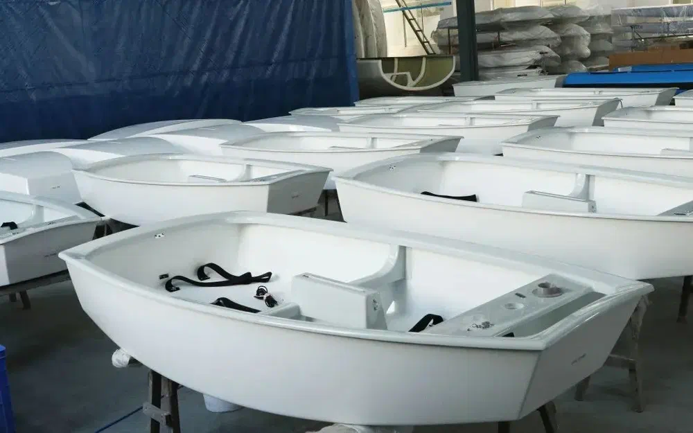 slider 16 Fareast Optimist