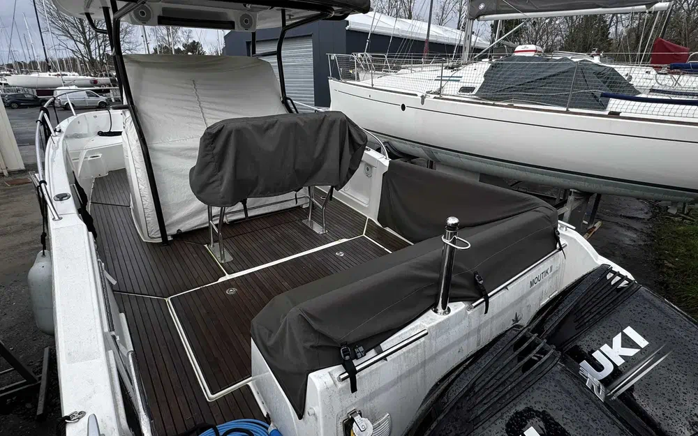 slider 1 Jeanneau Cap Camarat 9.0 CC