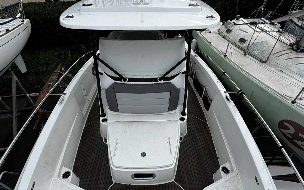 slider 8 Jeanneau Cap Camarat 9.0 CC