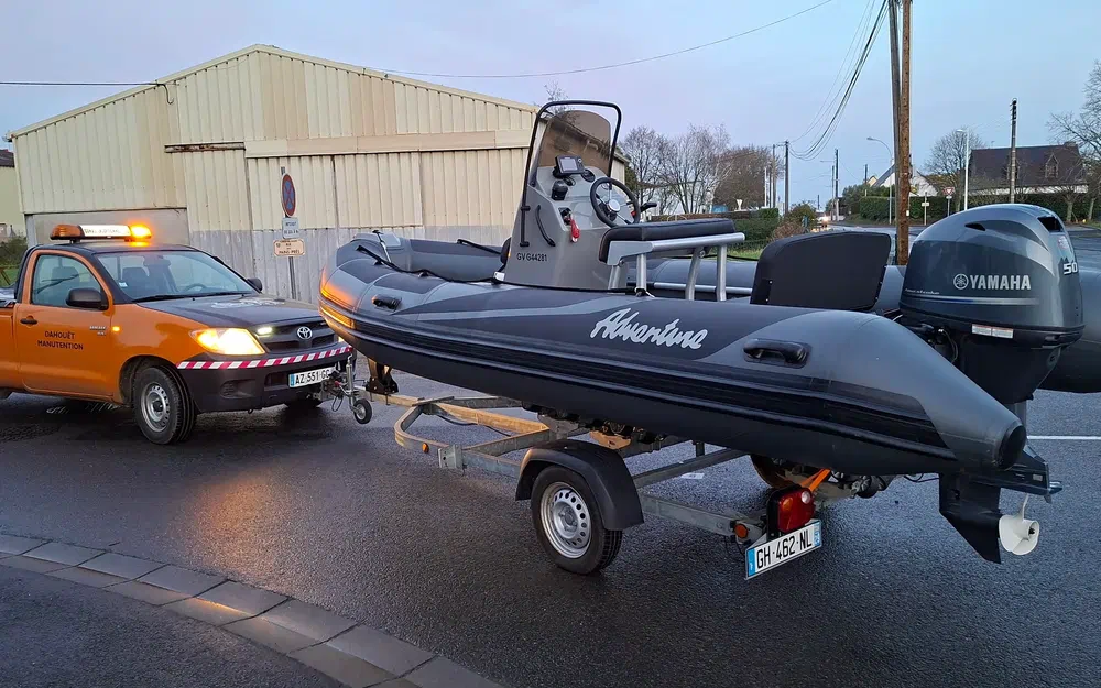 slider 1 Adventure Vesta 550 Xl