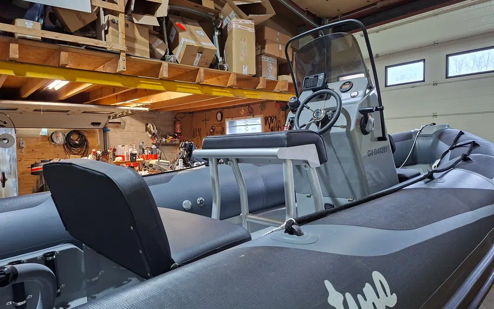 slider 8 Adventure Vesta 550 Xl