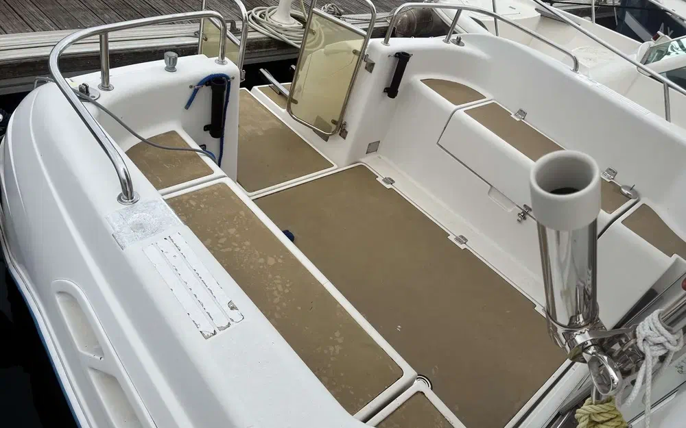 slider 9 Quicksilver Activ 755 Weekend