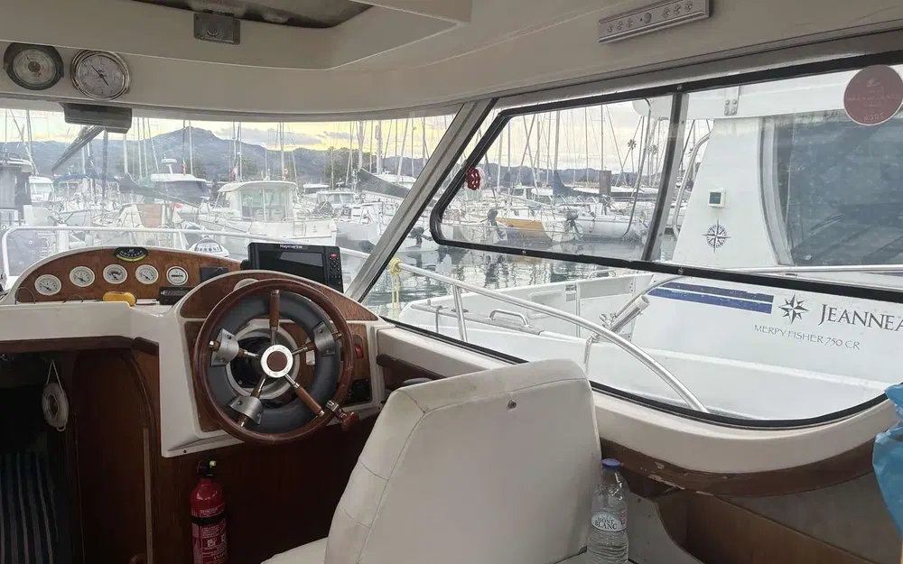 slider 23 Quicksilver Activ 755 Weekend