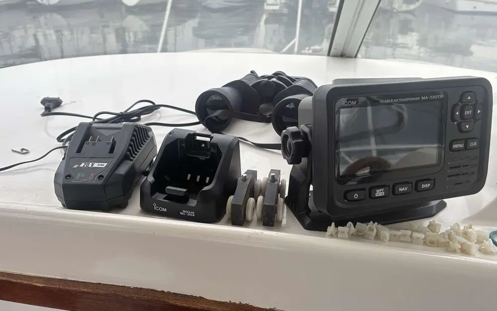 slider 34 Quicksilver Activ 755 Weekend