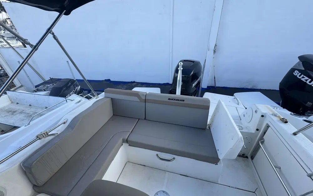 slider 2 Quicksilver Activ 755 Sundeck