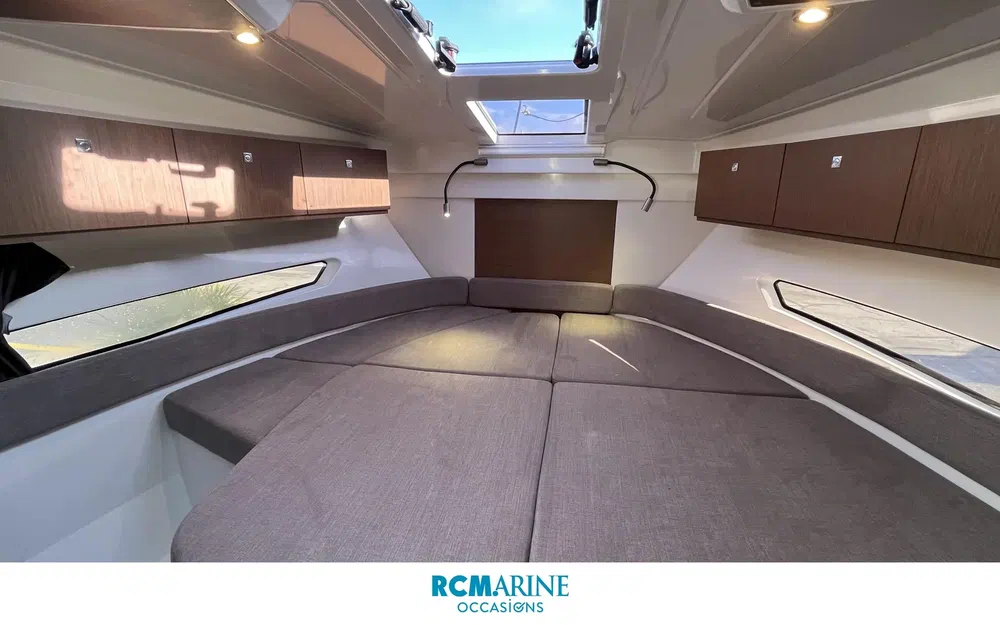 slider 11 Beneteau Antares 9 OB