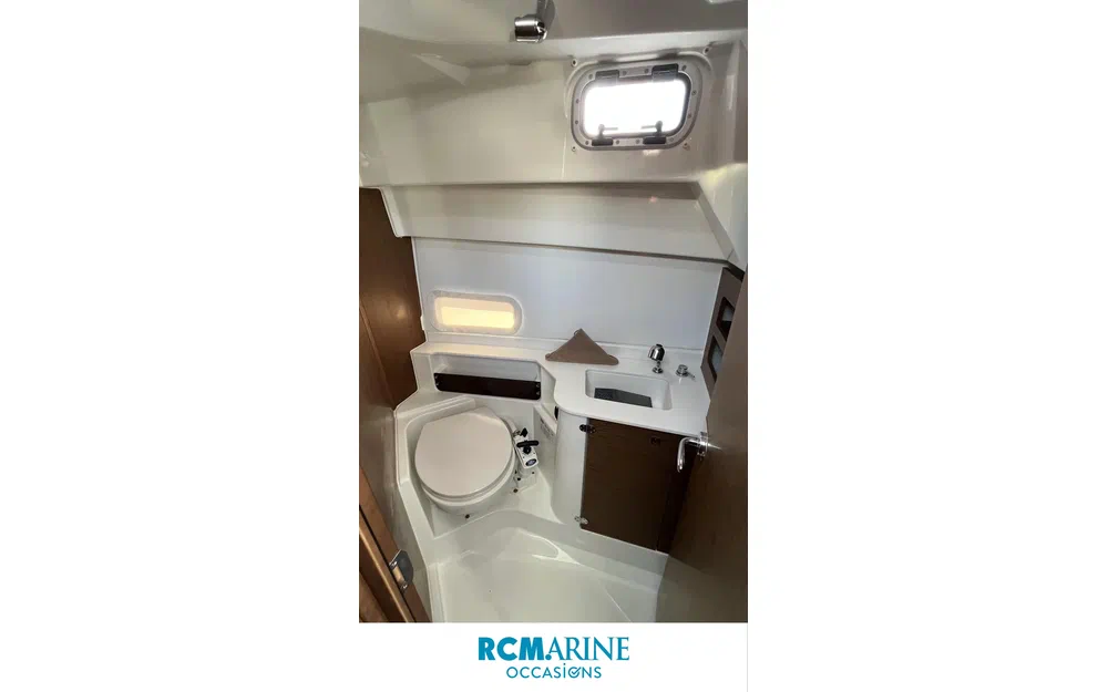 slider 14 Beneteau Antares 9 OB