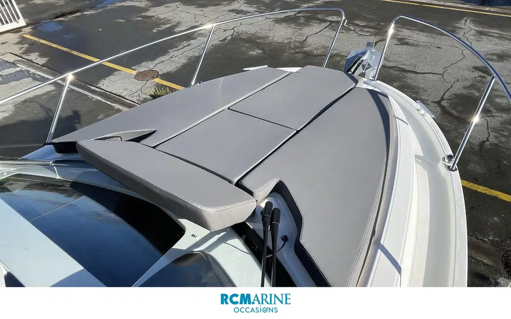 slider 2 Beneteau Antares 9 OB