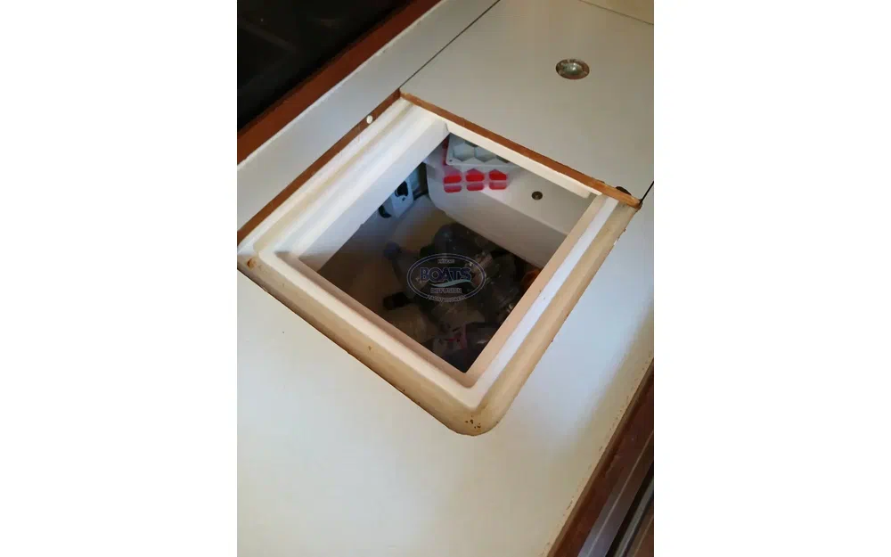 slider 9 Marine Project Moody 346