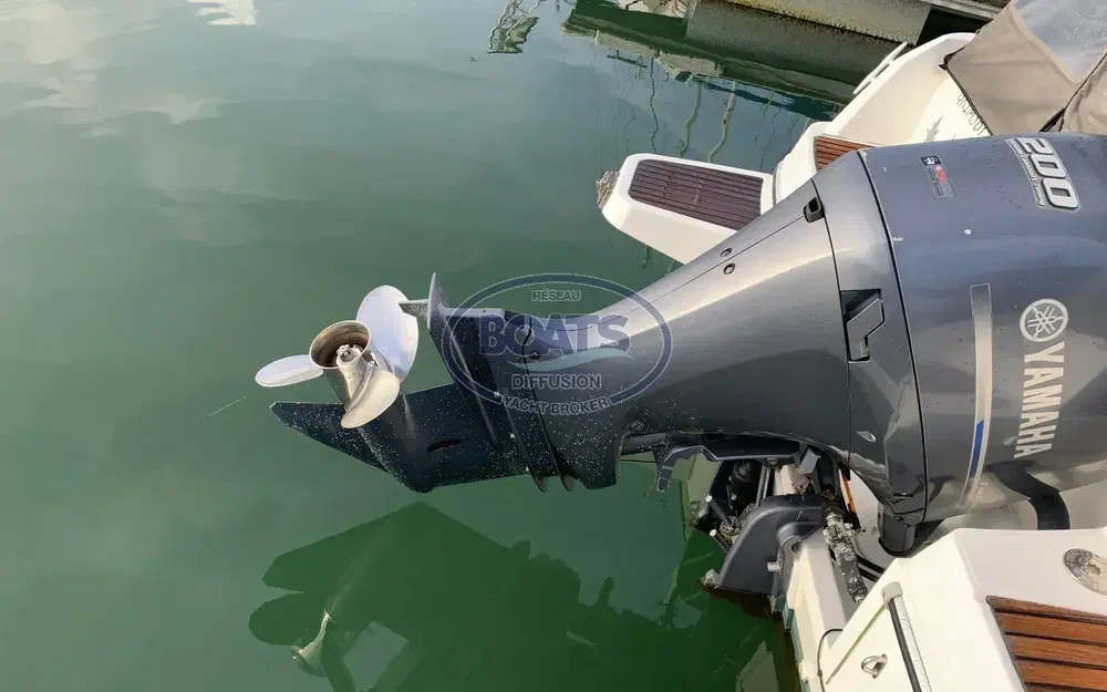 slider 9 Jeanneau Merry Fisher 755