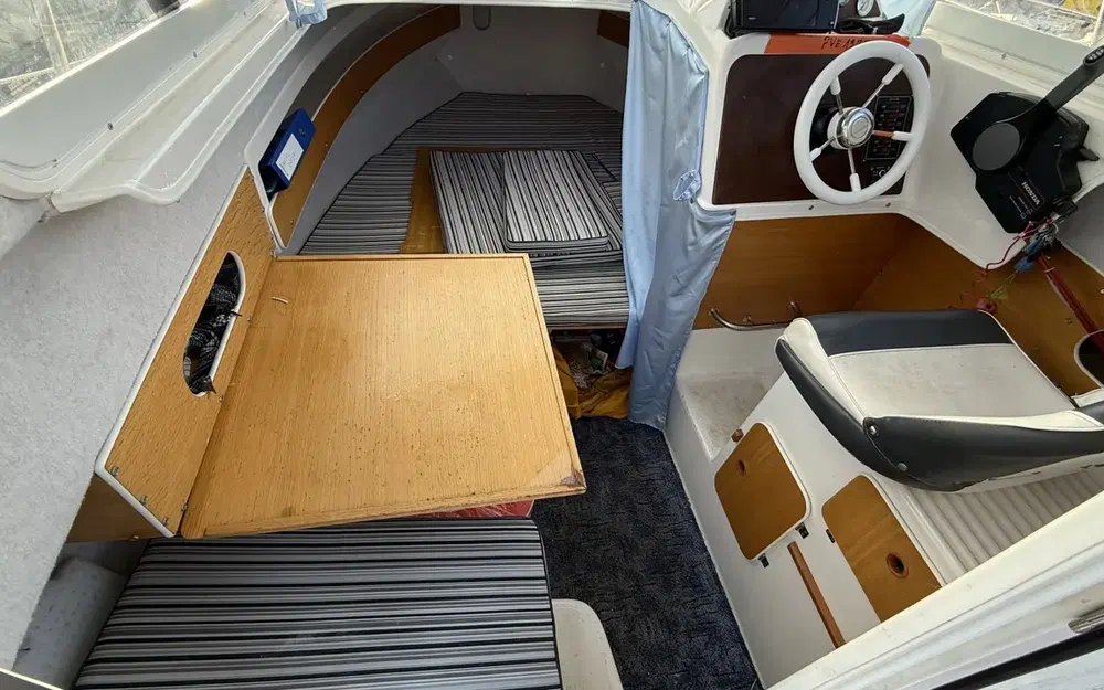 slider 9 Selection Boats 640