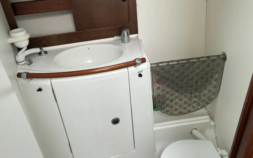 slider 16 Beneteau Oceanis 381