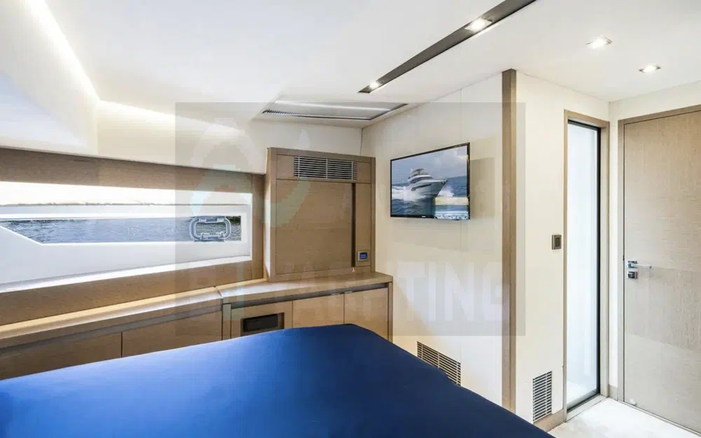 slider 24 Jeanneau Prestige 630