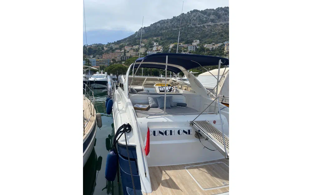 slider 1 Princess V40