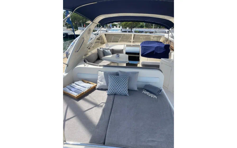 slider 4 Princess V40