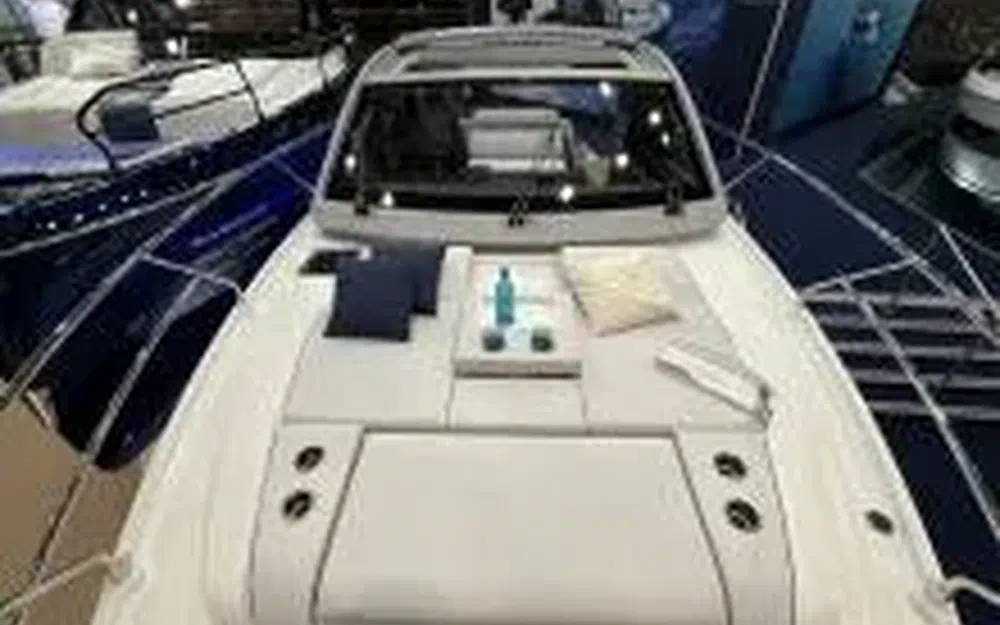slider 2 Beneteau Gran Turismo 40