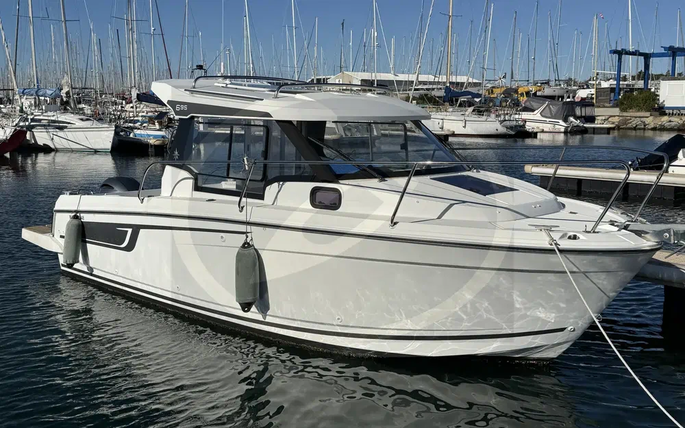 slider 3 Jeanneau Merry Fisher 695