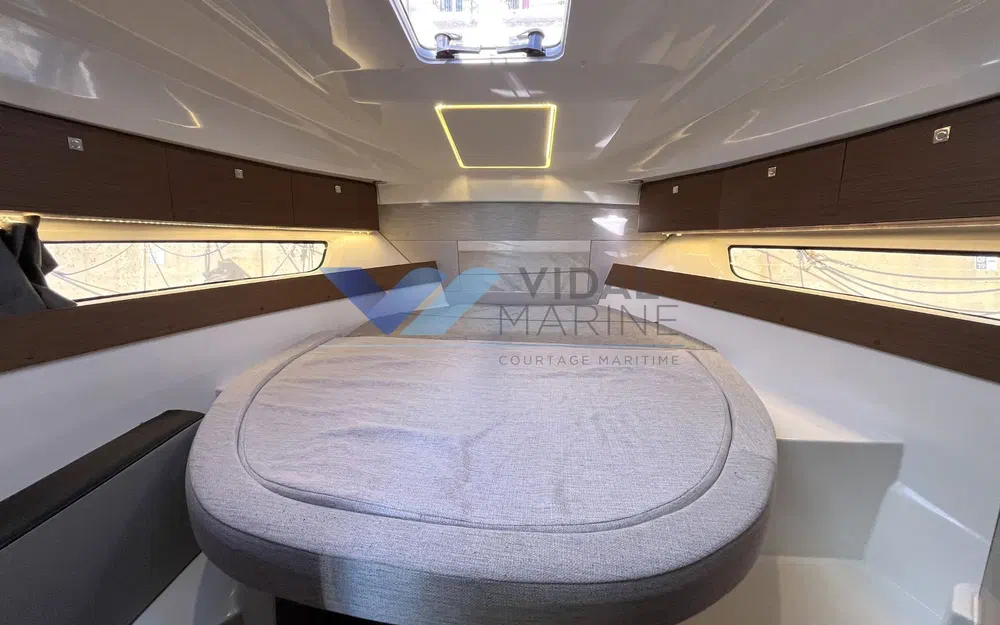 slider 7 Jeanneau Merry Fisher 895