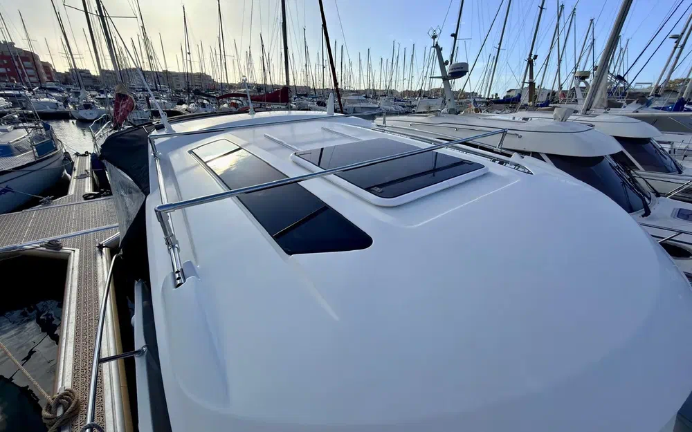 slider 14 Beneteau Antares 9 OB