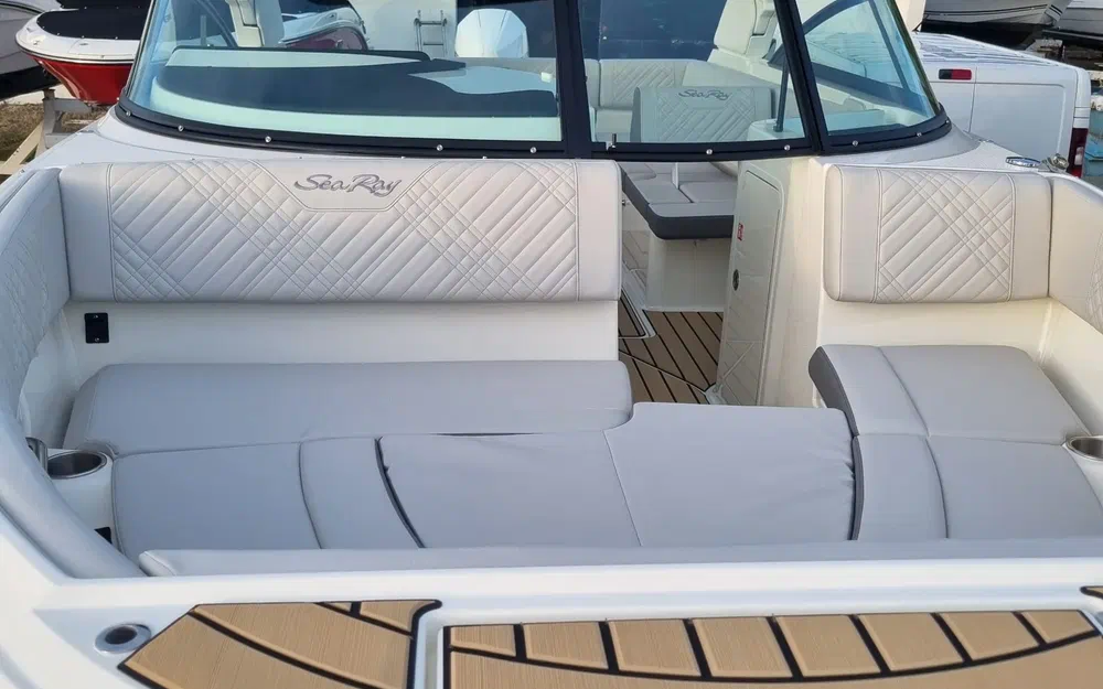 slider 14 Sea Ray SDX 250 OB