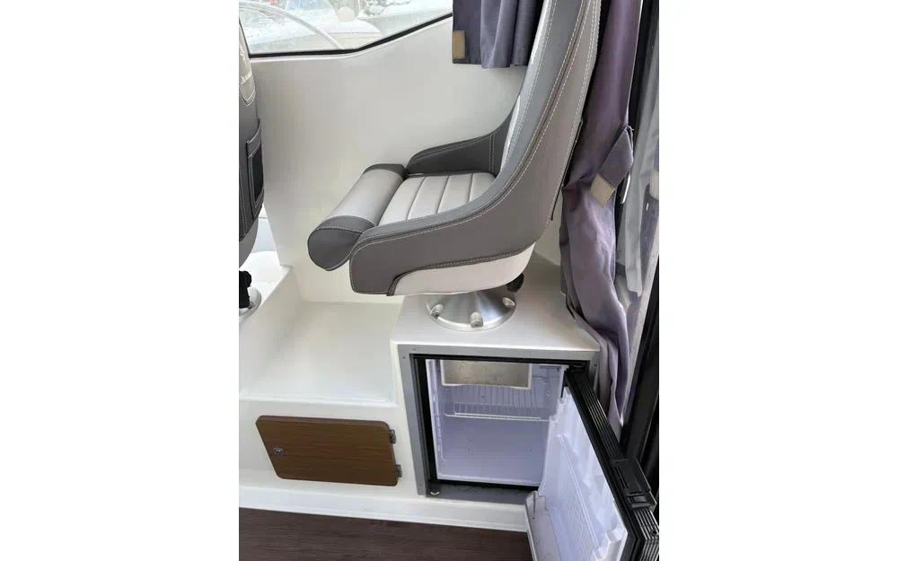 slider 13 Jeanneau Merry Fisher 795 Marlin