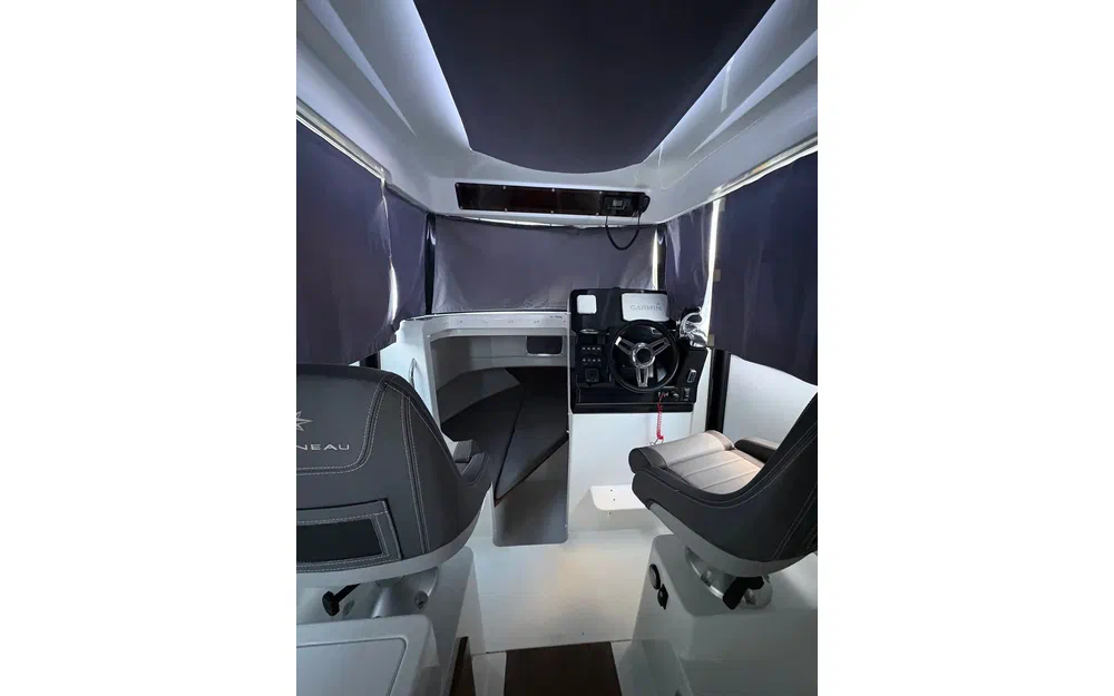 slider 14 Jeanneau Merry Fisher 795