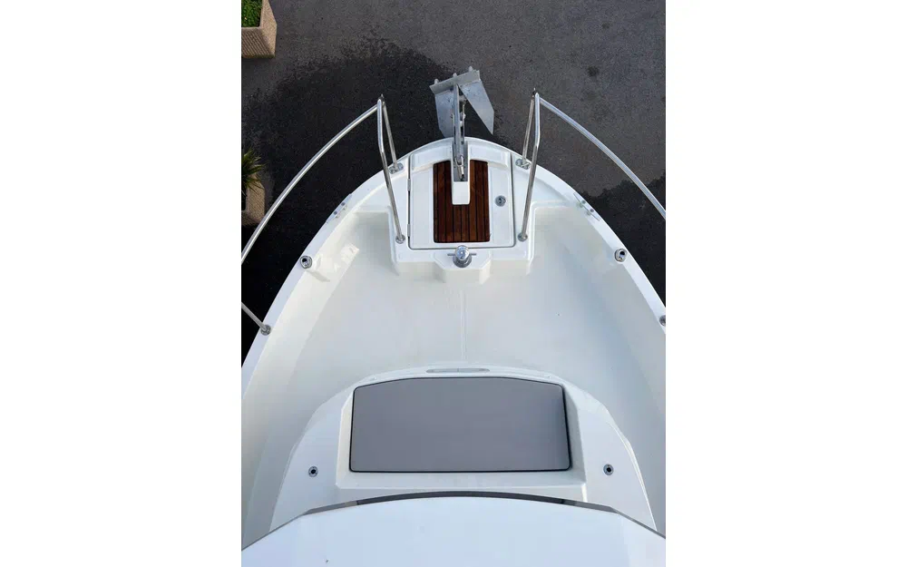 slider 5 Jeanneau Merry Fisher 795