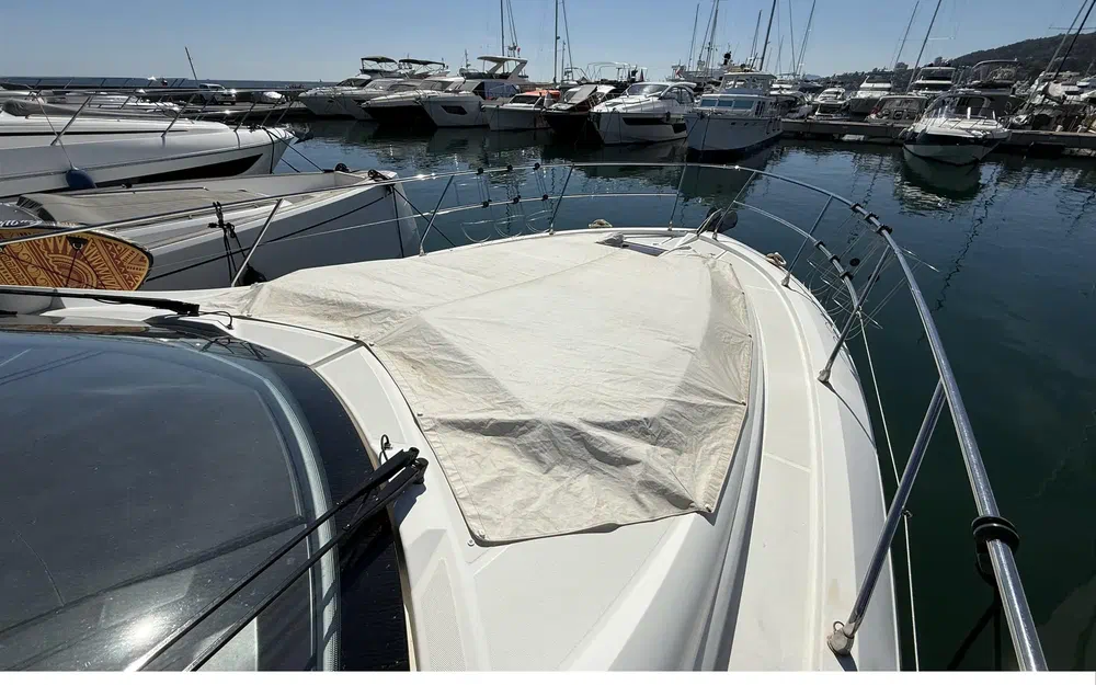 slider 26 Beneteau Gran Turismo 46